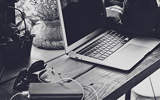 DeFi Token Performance & Investor Trends: The Grim Reality Post-October Crash for 2025